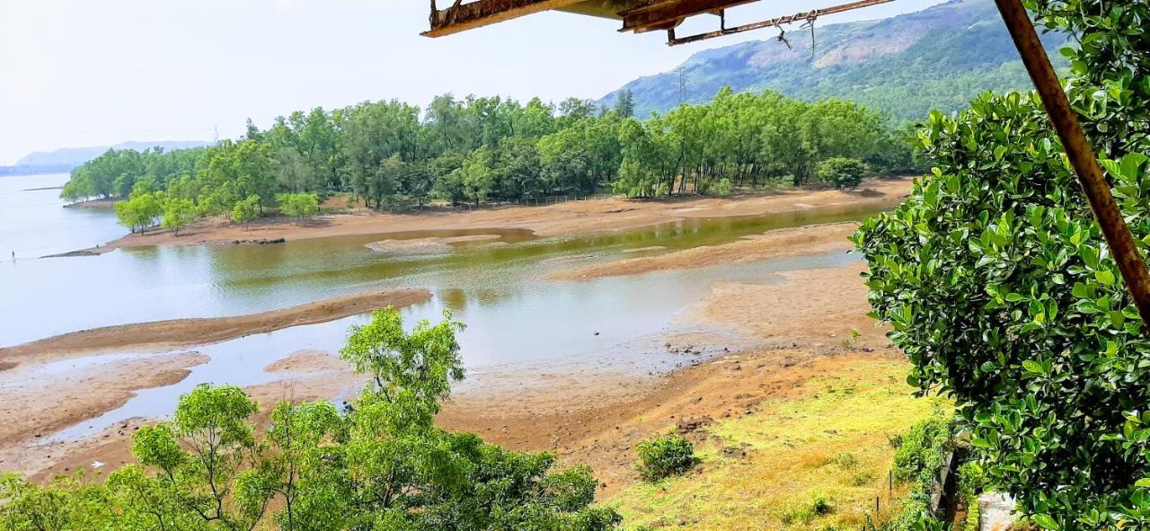 Lake View Resort Lonavala Kültér fotó